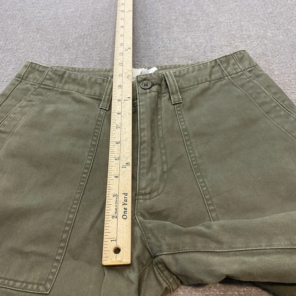 Vintage Gap Shorts Mens Size‎ 29 Olive Green Pockets Thick Heavy Y2K 10